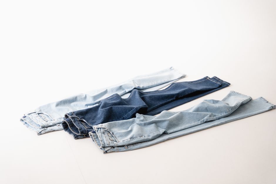 How to Build a 30-Piece Capsule Wardrobe That Actually Works
