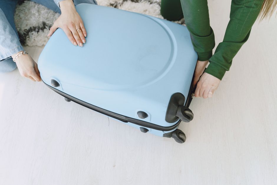 How to Pack a Summer Holiday Wardrobe in One Carry-On