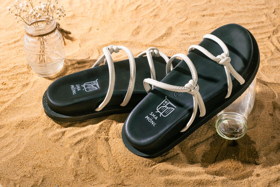 Summer Sandals: Flat, Block-Heel or Espadrille?