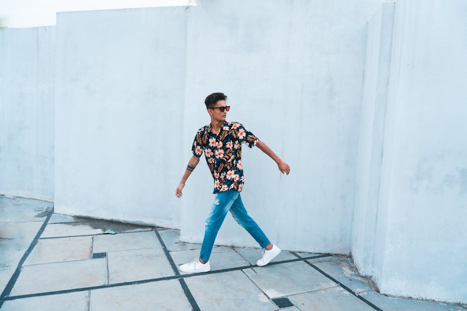 T-Shirts Under a Suit: What Actually Works (And What Doesn’t)